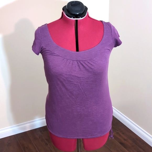 Lot of 3 Women's Shirts 2 Bikini Strap Shirts and 1 Scoop Neck T-shirt - Picture 2 of 16